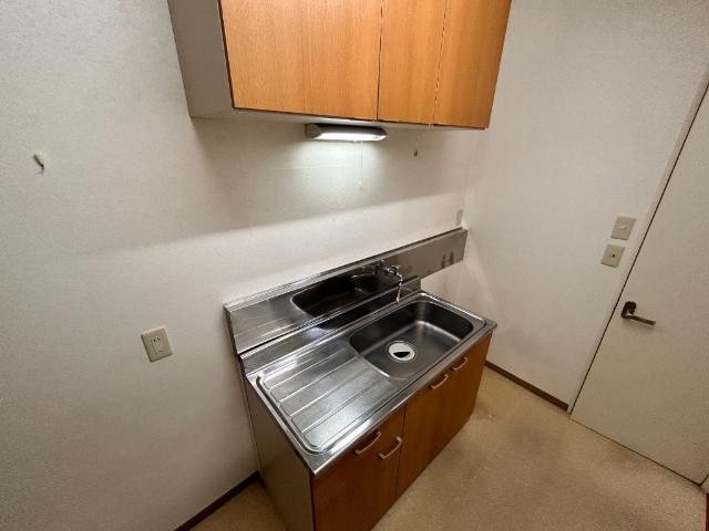 commercial 東雲町２丁目