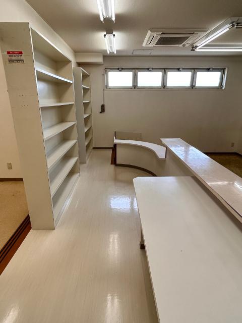 commercial 東雲町２丁目