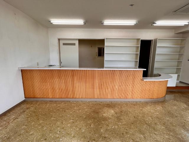 commercial 東雲町２丁目