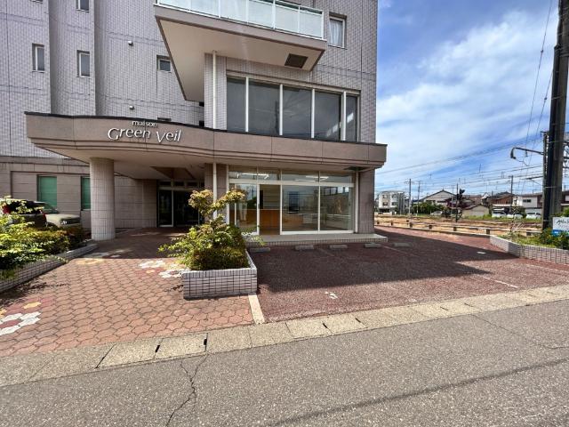 commercial 東雲町２丁目