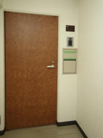 apartment 本町６丁目