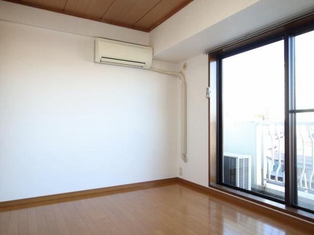 apartment 本町６丁目