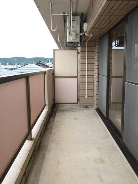 ラフォーレ春日山（503） バルコニー