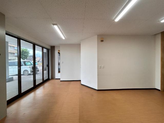 【商談中】木田一丁目 貸店舗 室内