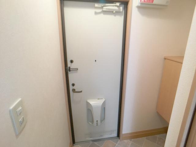 セジュール モナリエ　Ａ/Ｂ（A107） 玄関