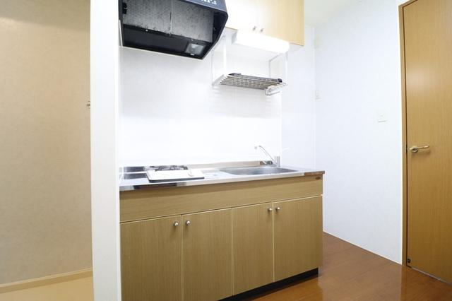 ロイヤルパレス春日山（210） キッチン
