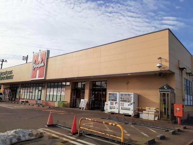 原信春日山店：904m