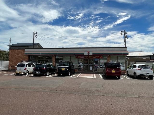 セブンイレブン上越大豆1丁目店：803m