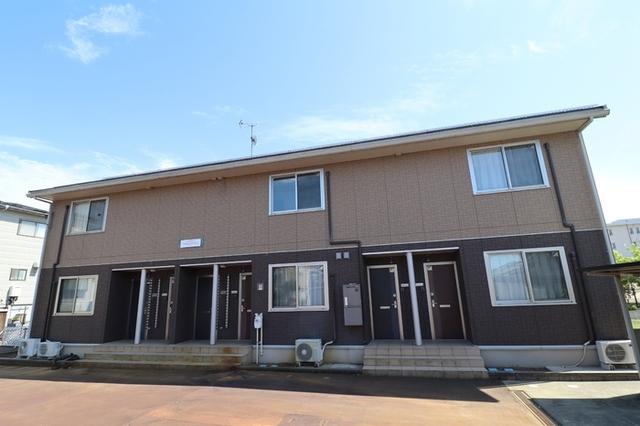  築11年 2階建の賃貸物件