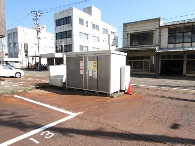 apartment 本町６丁目