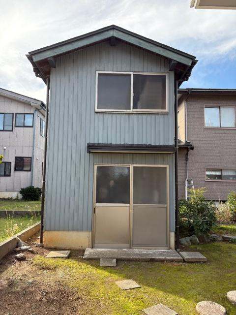 のどかな住宅街にある三和区神明町の家 外観