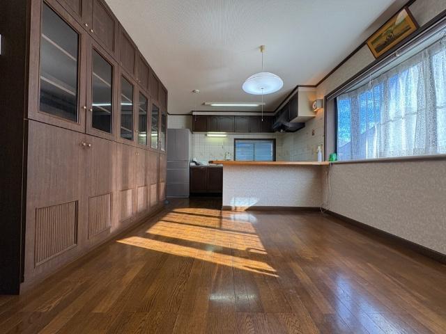 のどかな住宅街にある三和区神明町の家 その他部屋・スペース