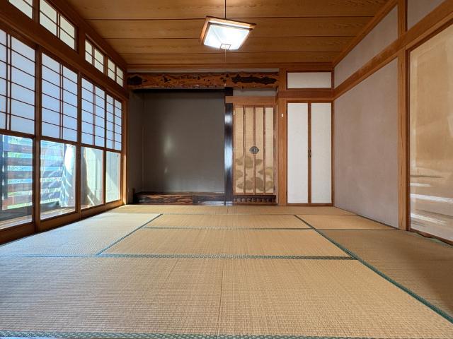 のどかな住宅街にある三和区神明町の家 その他部屋・スペース