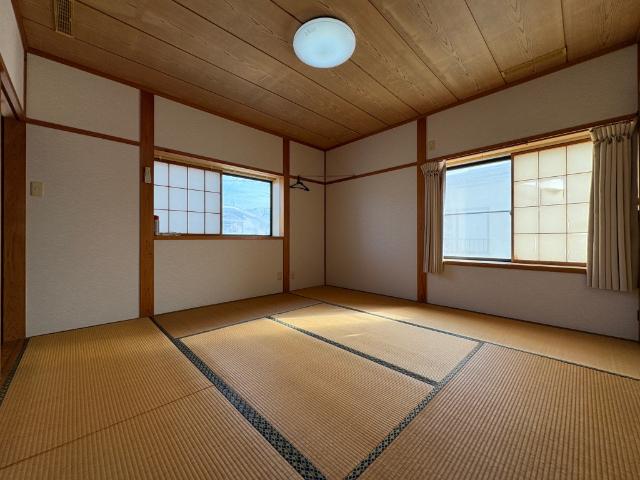 のどかな住宅街にある三和区神明町の家 その他部屋・スペース