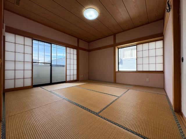 のどかな住宅街にある三和区神明町の家 その他部屋・スペース