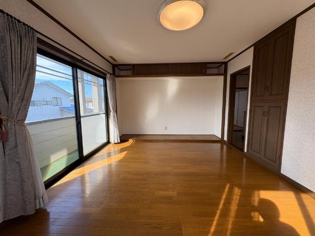 のどかな住宅街にある三和区神明町の家 その他部屋・スペース