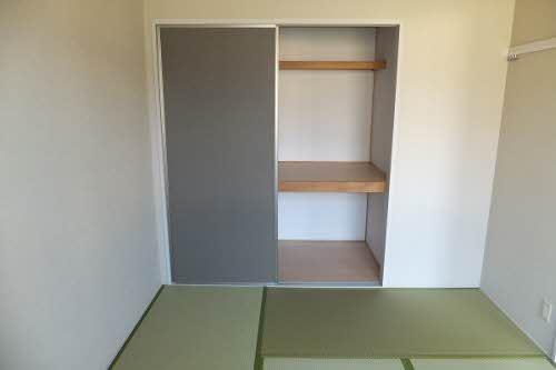 シャーメゾン西岐波　Ｄ棟（102） 収納