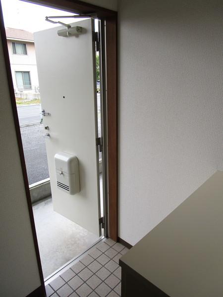 コーポ西村（212） 玄関