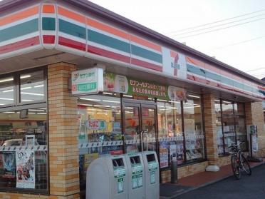 セブンイレブン宇部岬町店：608m