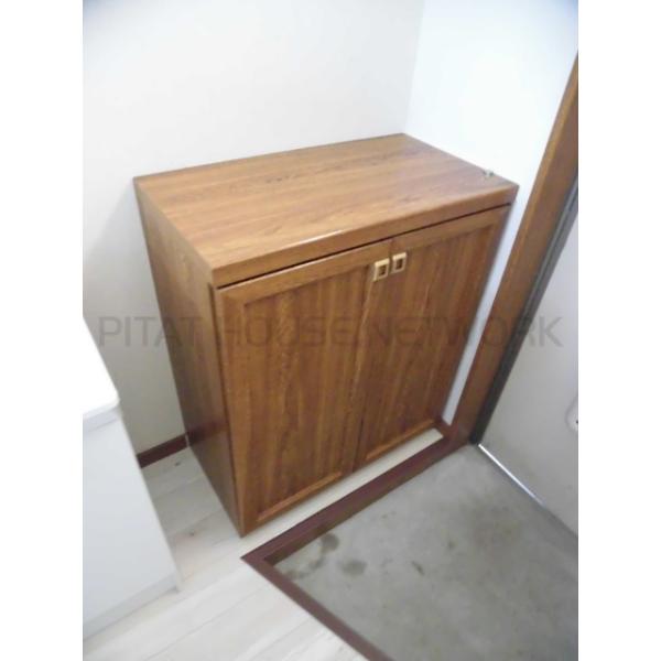 シューズボックス