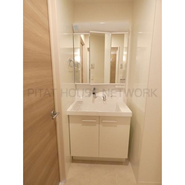 洗髪洗面化粧台