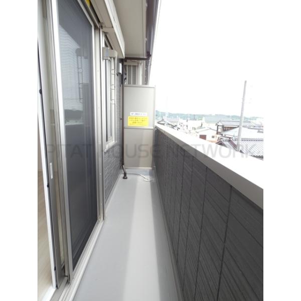 バルコニー(シャッター雨戸あり 3号室側