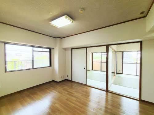 真締川ハイツ（402） 部屋画像