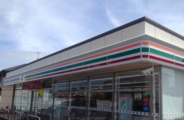 セブンイレブン宇部西平原店：600m