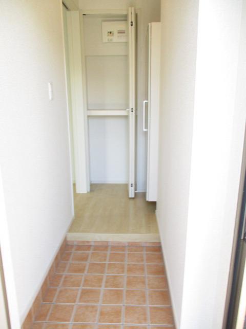 アマービレ（101） 玄関