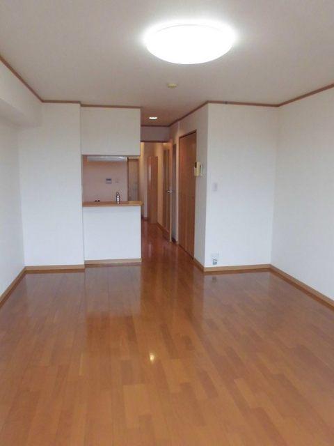 ソレイユ　モンテ　Ａ（103） 室内