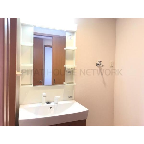 洗髪洗面化粧台