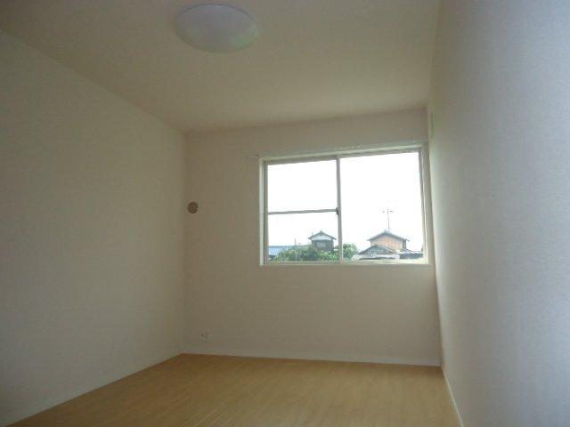 ハイツ江昭　Ｂ棟 部屋画像