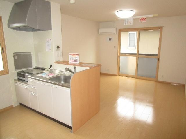セピアコートＮＯＺＯＭＵ（101） 部屋画像