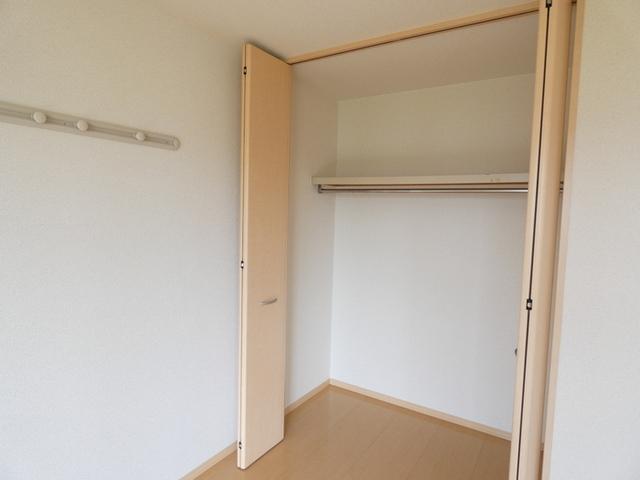 ルミエール　参番館（参番館101） 収納