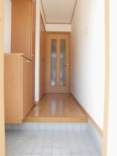 グリーン　ゲイブルズ　Ⅰ番館（103） 玄関