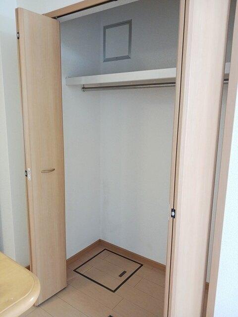 メゾンスマップ（101） 収納