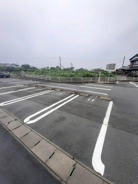 プラシードＡ（202） 駐車場