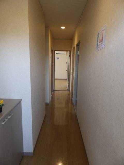 ダラミー小串（302） 玄関