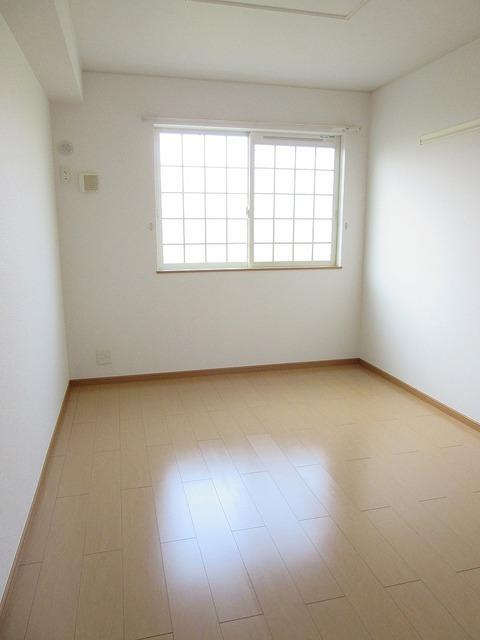 ビッグアイランドハーヴェストＤ（103） 室内