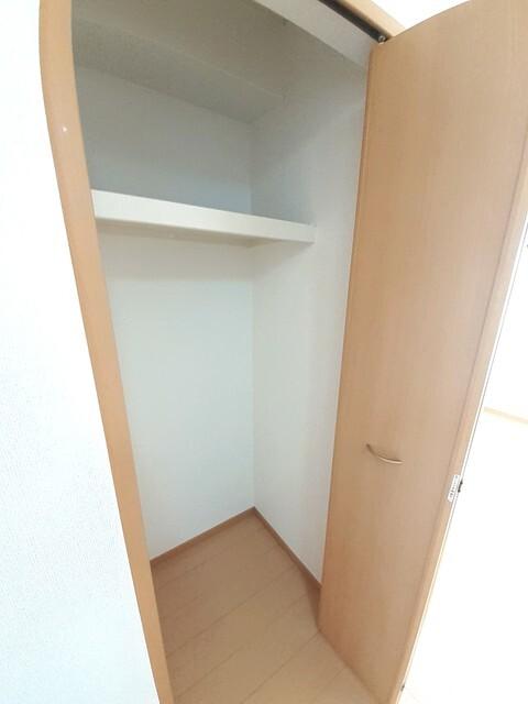 サン　メゾン　Ａ（203） 収納