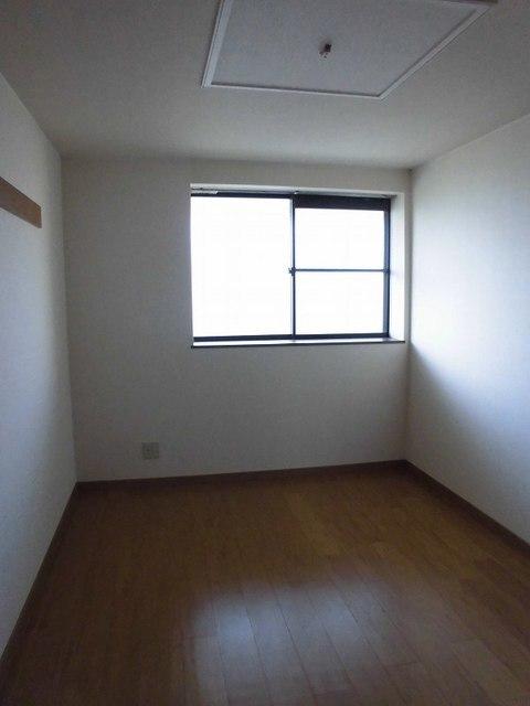 レジデンスＣＡＬＭ−Ａ（202） 室内