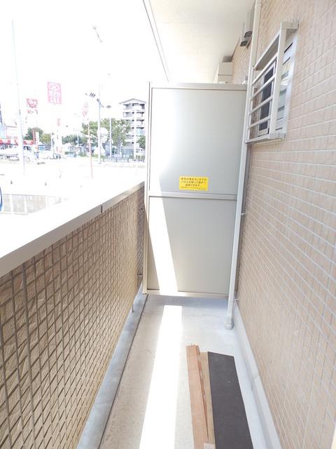 ラヴィトピア新町（103） バルコニー