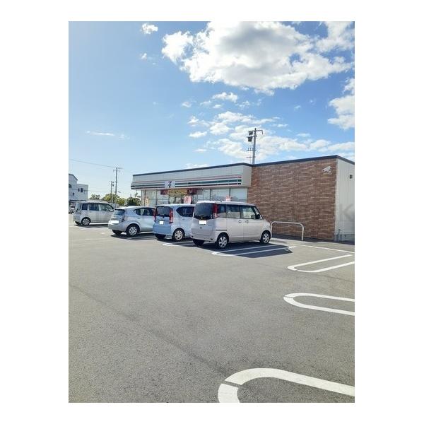 セブンイレブン宇部厚南中央店:1101m