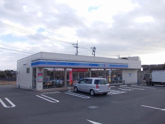 ローソン宇部西岐波才川店：900m
