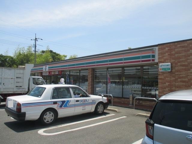 セブンイレブン宇部常盤公園東店：850m