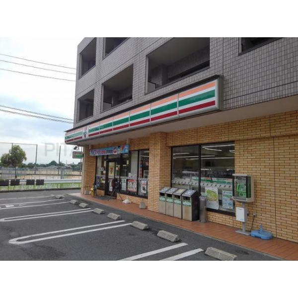 セブンイレブン宇部高校前店:702m