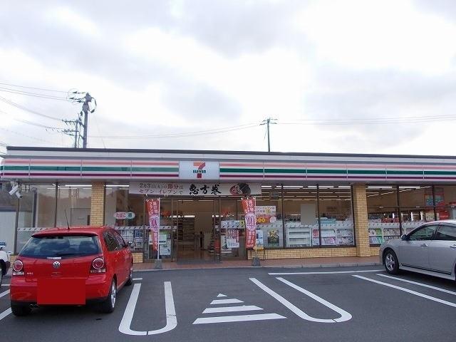 セブンイレブン宇部片倉店：2057m