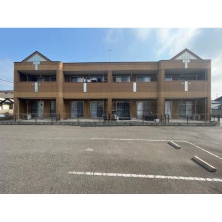 アパート（山口県宇部市）宇部線 「東新川」駅 バス11分  徒歩8分