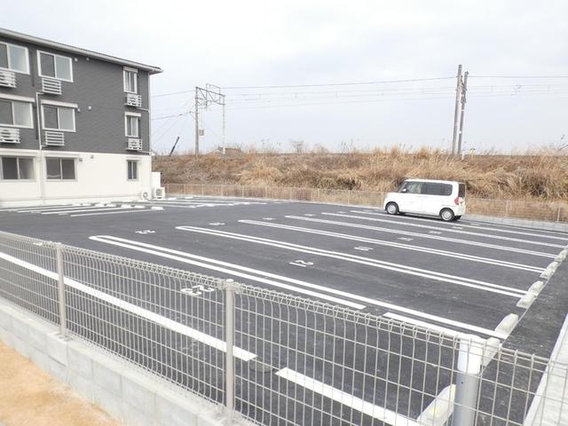 セジュール鵬舟Ⅵ（205） 駐車場