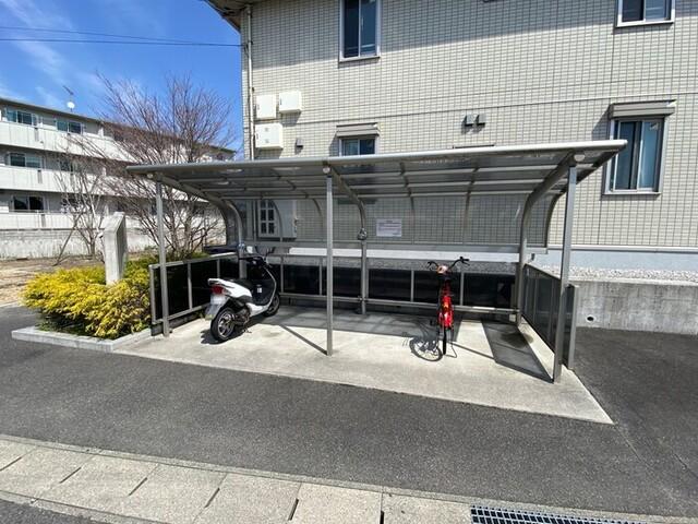 ＨＩＭＩＫＯⅣ（202） 駐車場